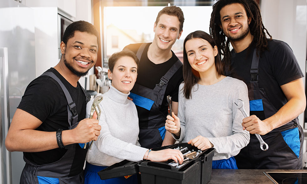 Team mit 2 Firmenautos